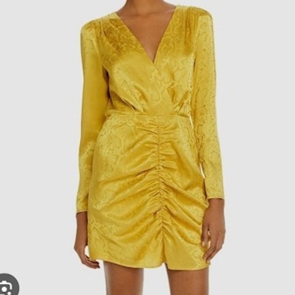 Wayf Mini Dress‎ Yellow Gold Cocktail Ruched Long Sleeve Party Dress XS New - Picture 1 of 9